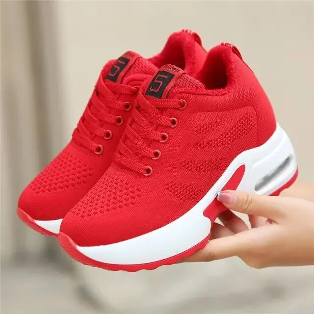 Casual shoes