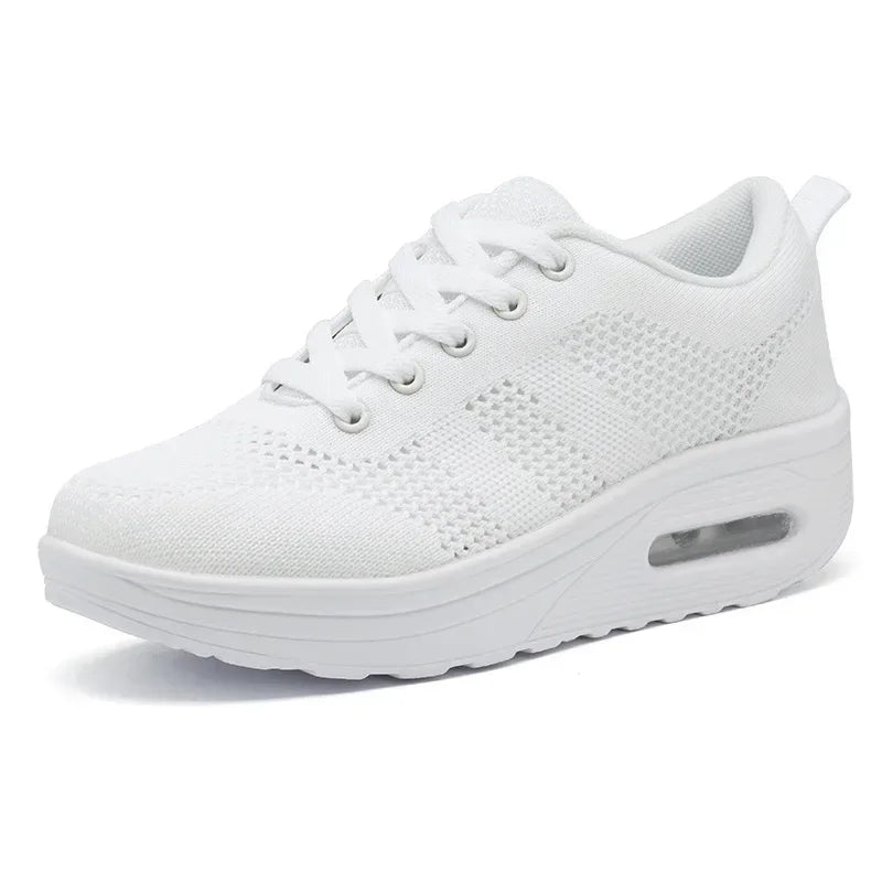 Sneakers shoes