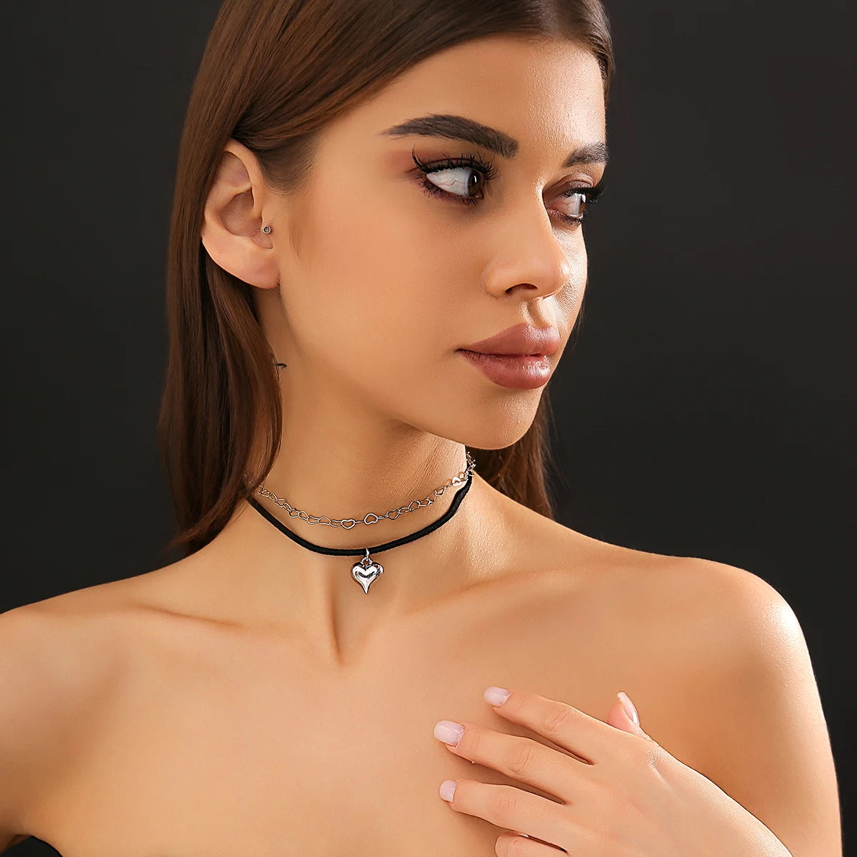 Femininity necklace