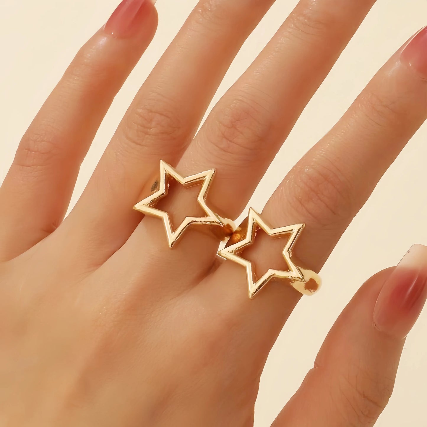 Global Star Ring