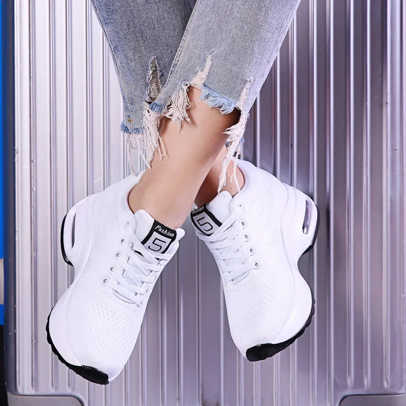 Casual shoes